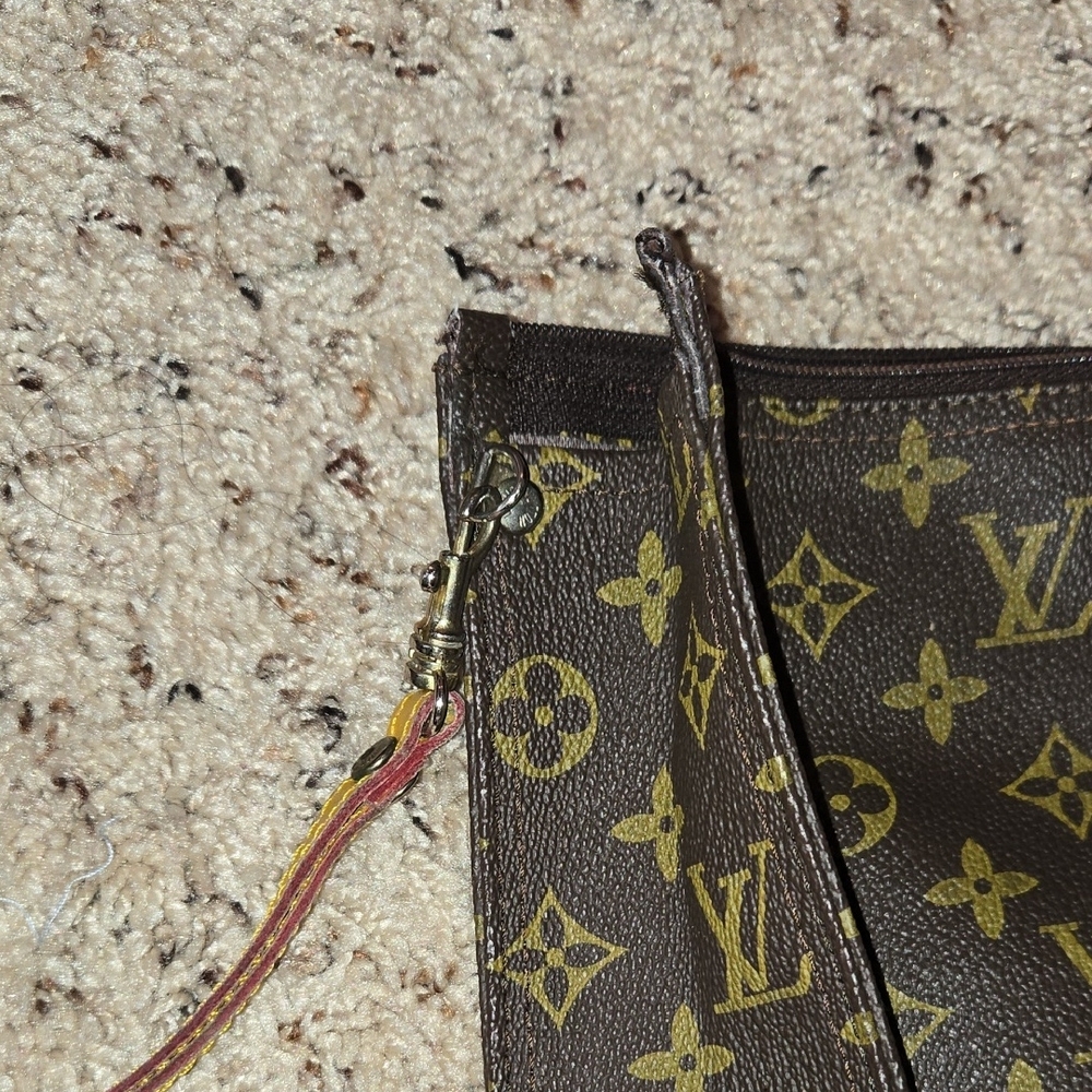 Louis Vuitton Monogram Toiletry Bag in Brown - Picture 8 of 11